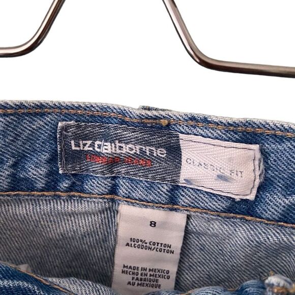 Liz Claiborne Classic Fit Mom Shorts High Rise Blue Denim Shorts in Size 8 - Picture 7 of 9